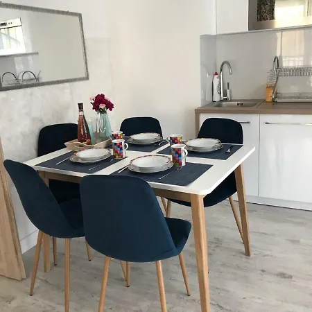 20 Apartment
